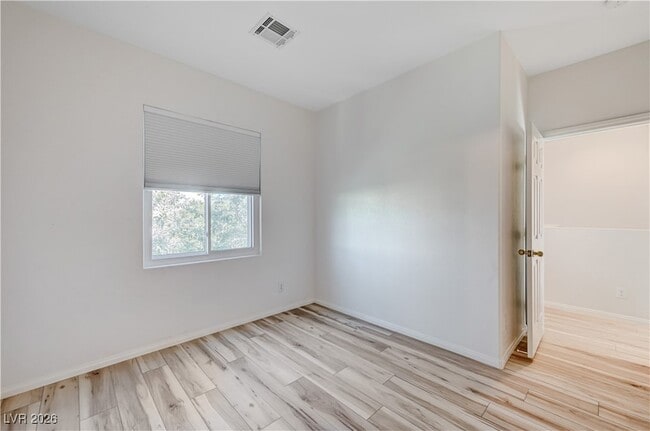 Building Photo - 7696 W Trails Park Pl