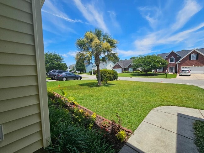 Building Photo - 160 Molinia Dr