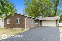 Building Photo - 1215 Dawn Valley Dr