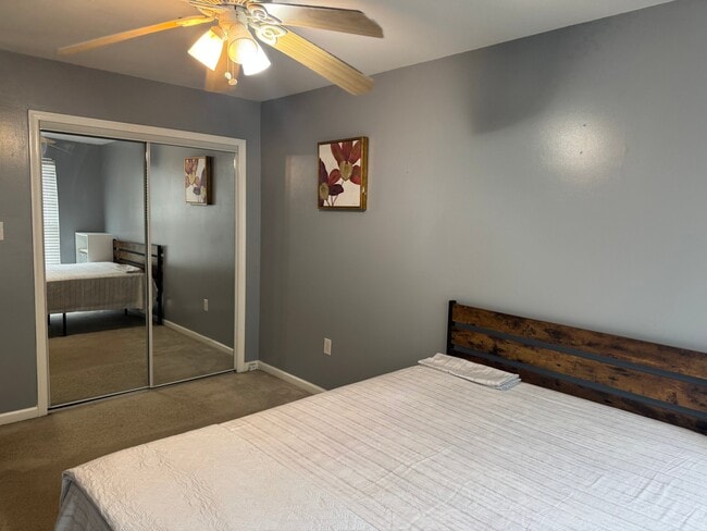 Building Photo - 111 Trupenny Turn