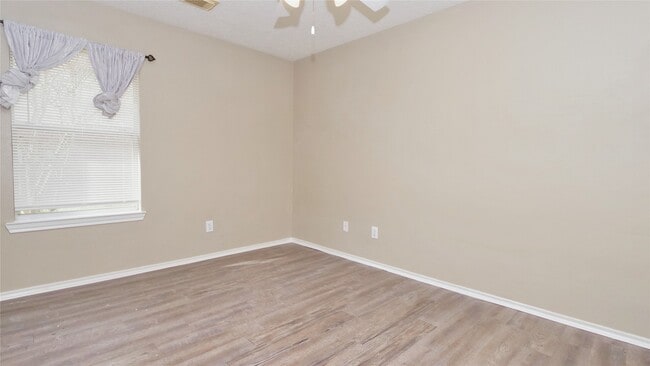 Building Photo - 5105 Caprock Dr