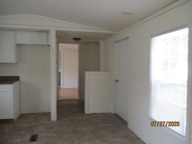 Building Photo - 139 Cypress Ln