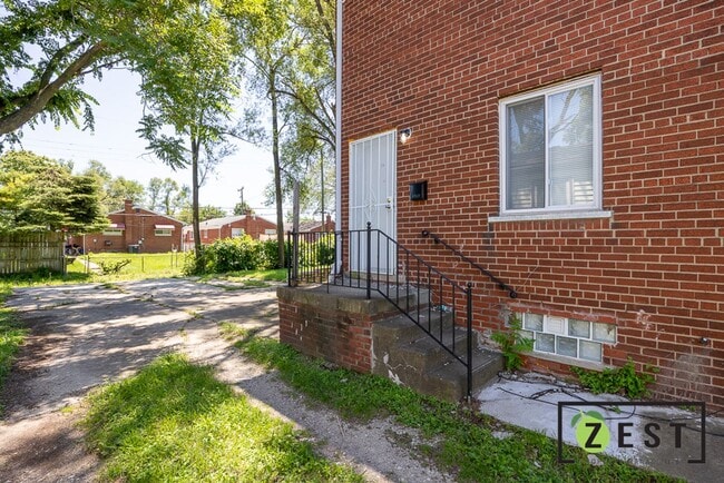 Building Photo - 3785 12th