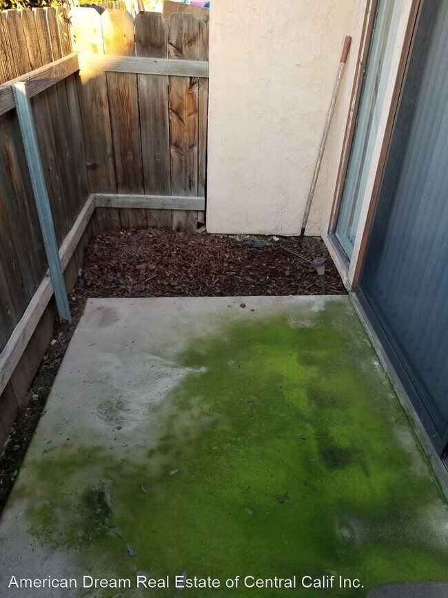 Building Photo - 1 br, 1 bath House - 918 W Cameron St