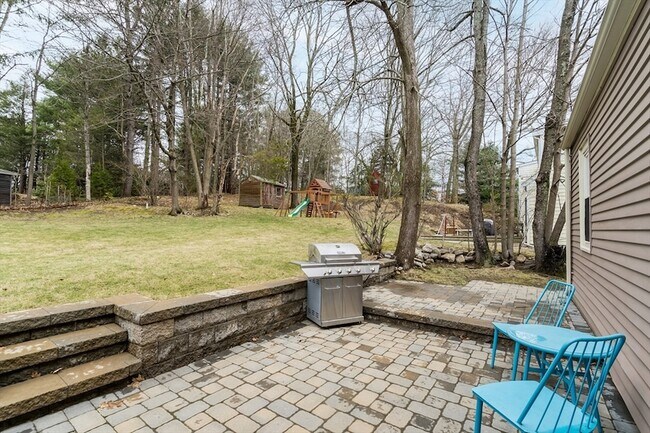 Building Photo - 24 Ledgelawn Ave