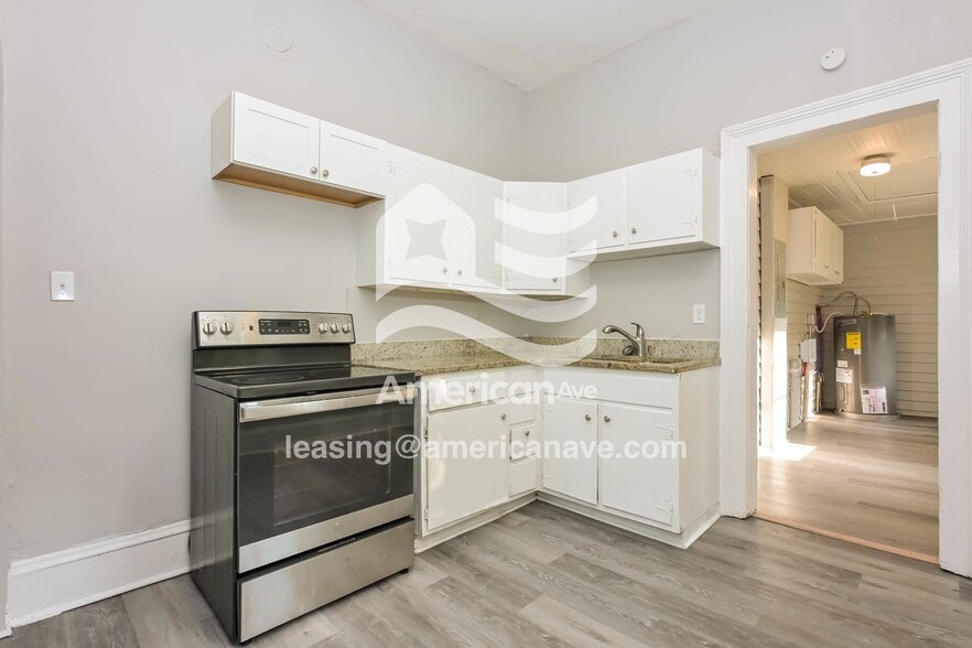 Building Photo - 1260 Hillyer Ave
