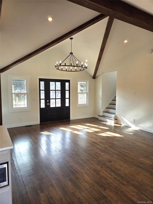 Building Photo - 85 Lewis Rd