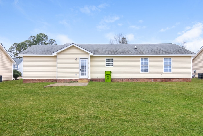 Building Photo - 652 New Stock Dr