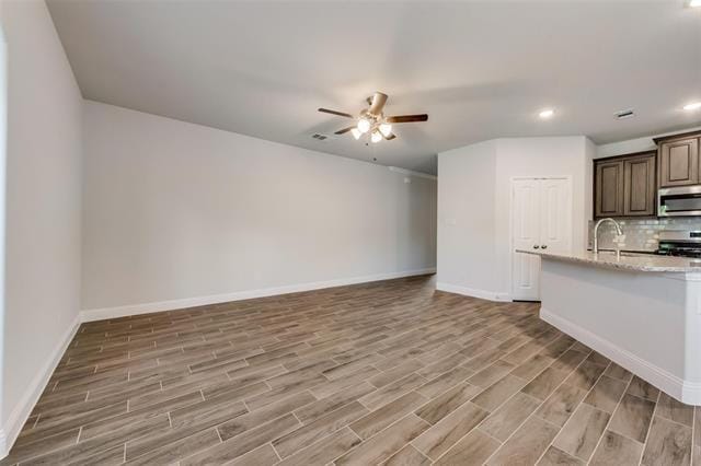 Building Photo - 4008 Gray Wolf Dr