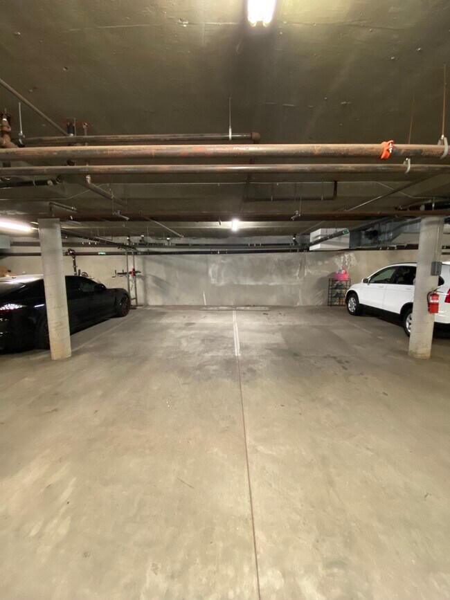 2 parking spaces direclty under unit - 1804 10th St