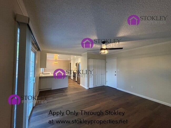 Building Photo - 18 Bonnie Pl