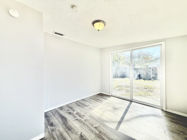 Building Photo - 5396 68th Way N