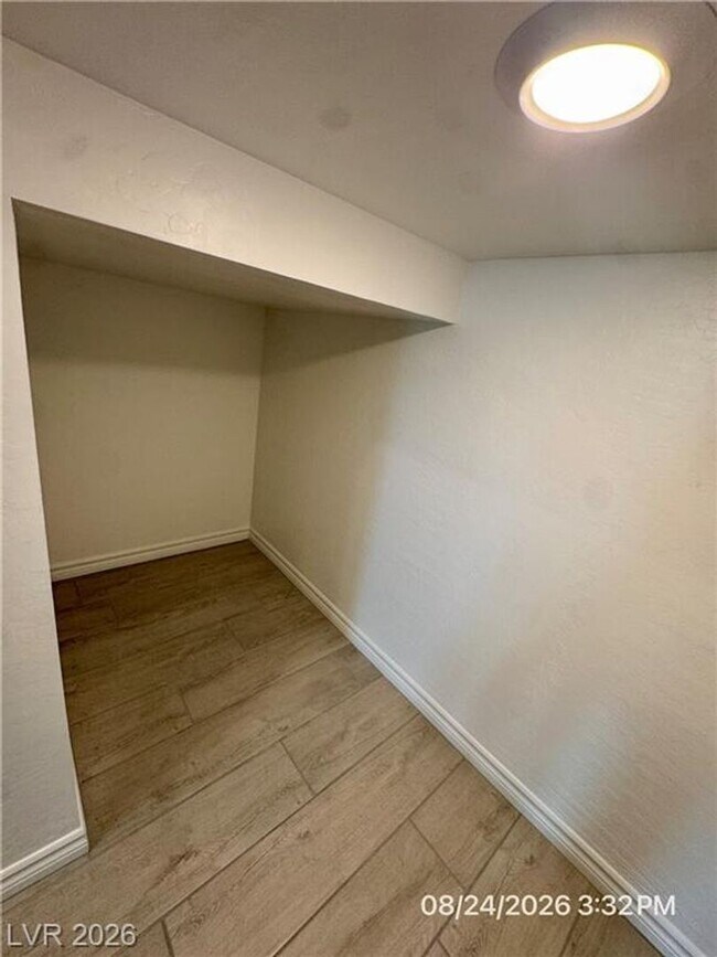 Building Photo - 859 Nova Heights St