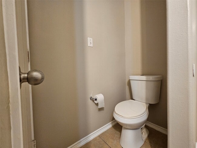 Building Photo - 13111 Cherryglade Ct