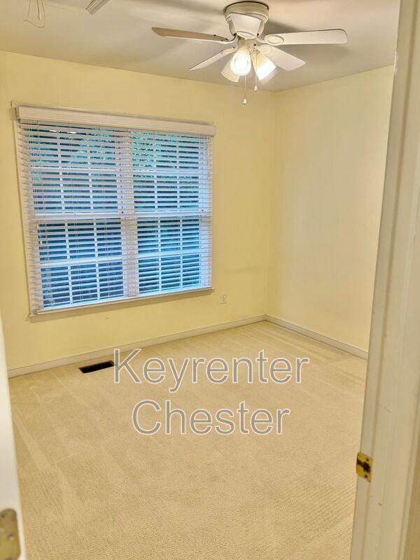 Building Photo - 12912 Nightingale Ct