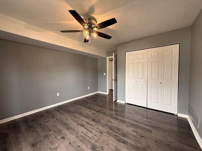 Building Photo - 1401 Millbrook Trail