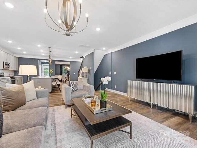 Building Photo - 2314 Creekmere Ln