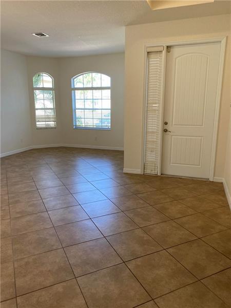 Building Photo - 4198 NW Burr Oak Ct