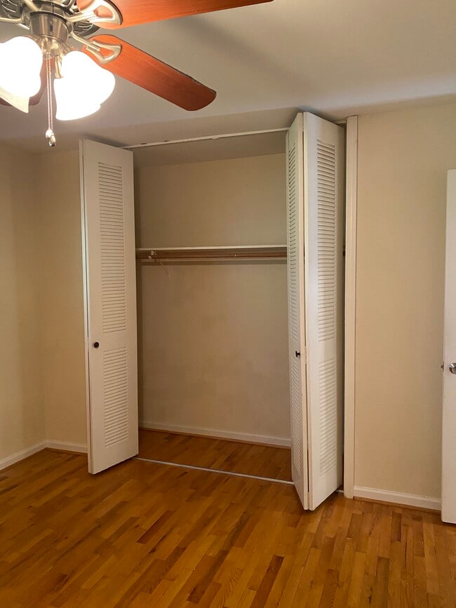 Large closet in main bedroom - 105 Fidelity St