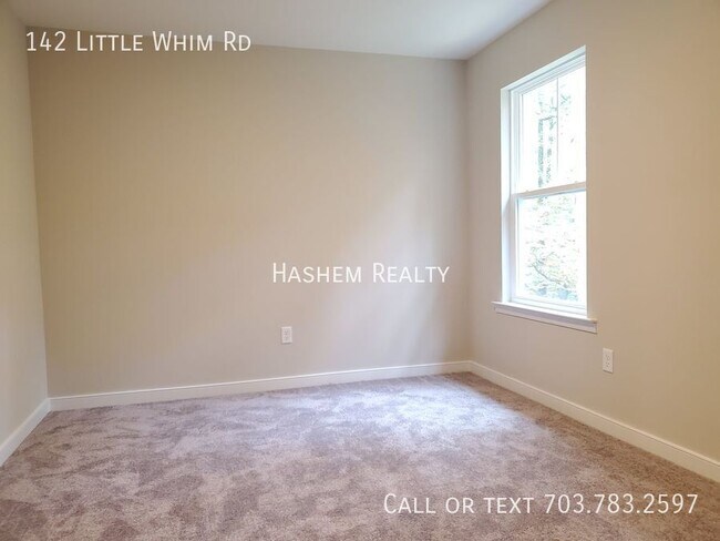 Building Photo - 142 Little Whim Rd