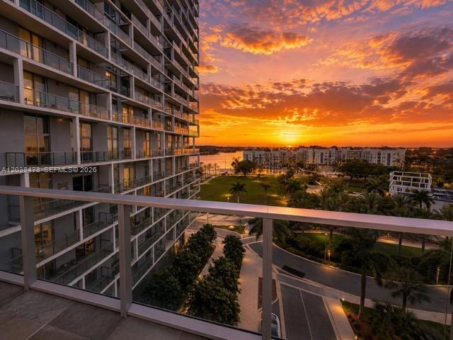 Building Photo - 2000 Metropica Wy