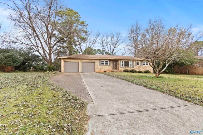 Building Photo - 6304 Davies Ave NW