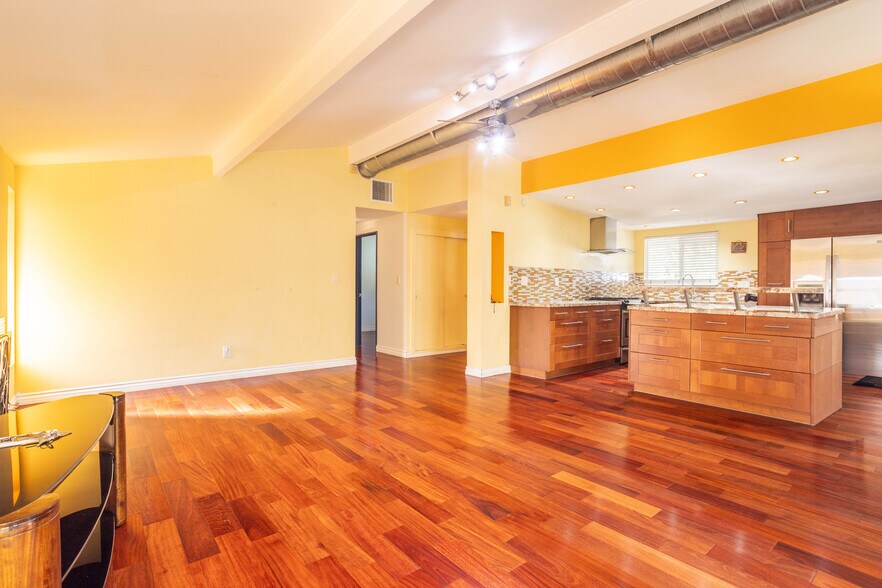 Building Photo - 19951 Acre St