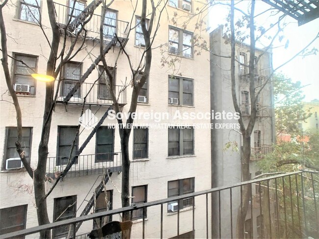 Building Photo - 515 W 168th St