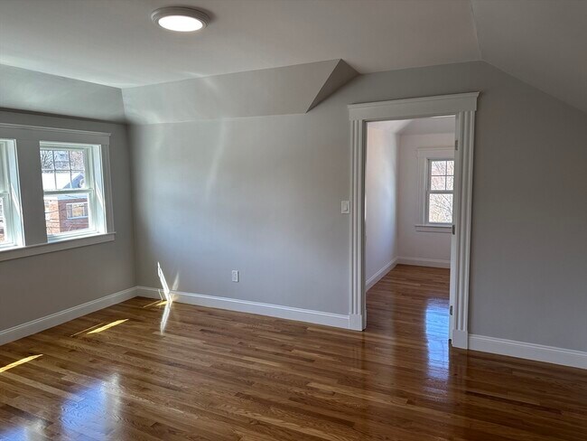 Building Photo - 35 Trapelo Rd