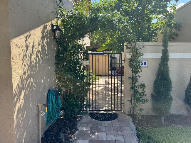 Building Photo - 21356 Sonesta Way