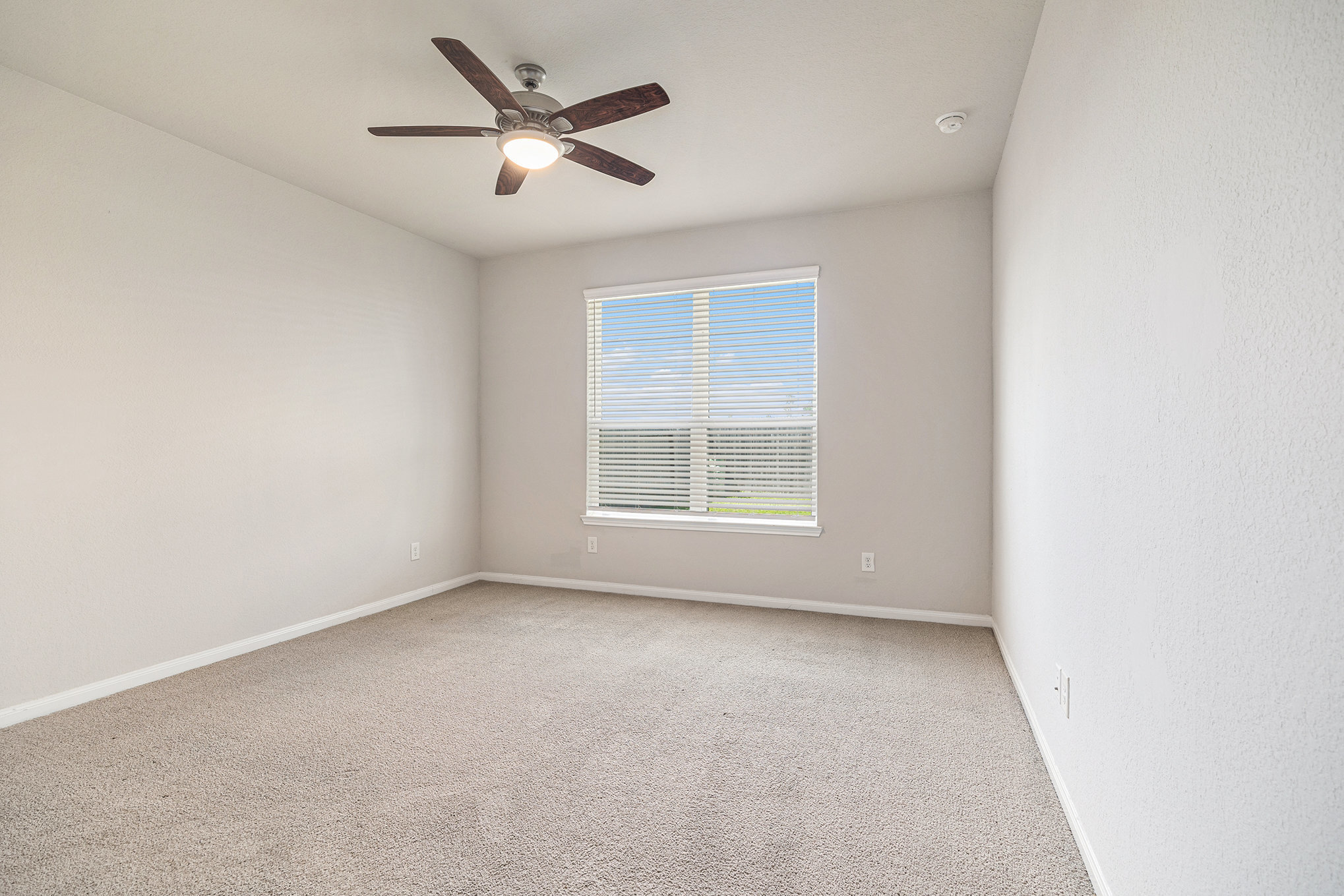 Building Photo - 7431 Merrylands Dr