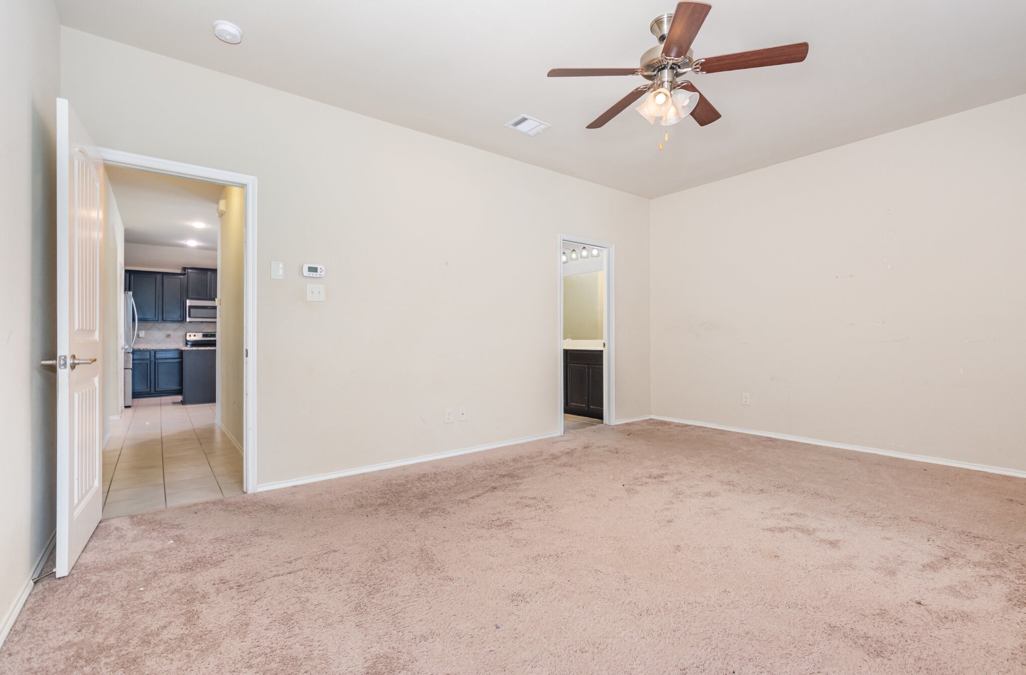 Building Photo - 9012 Cross Oaks Ranch Blvd