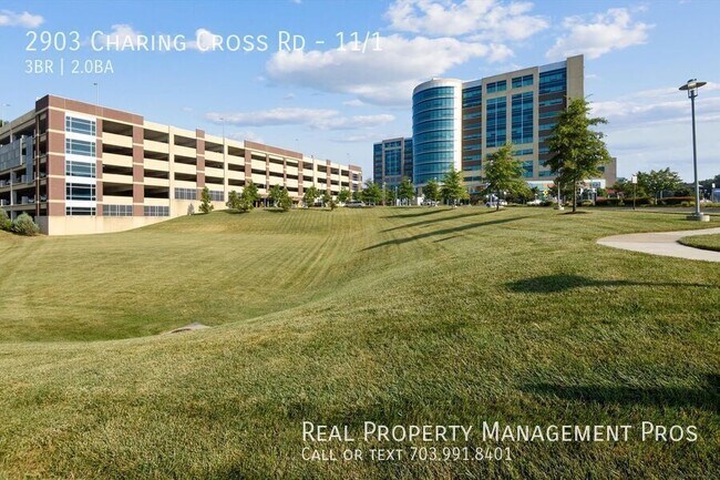 Building Photo - 2903 Charing Cross Rd