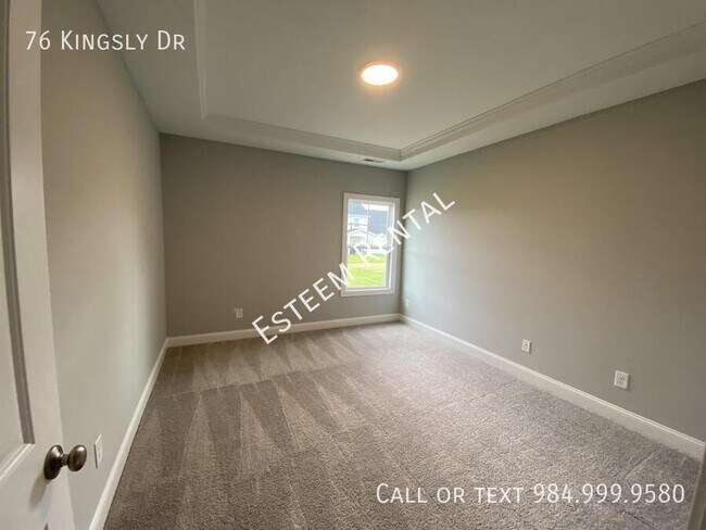 Building Photo - 76 Kingsly Dr