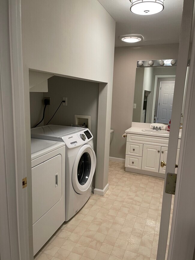 Laundry & 1/2 bath - 1 Riverview Blvd