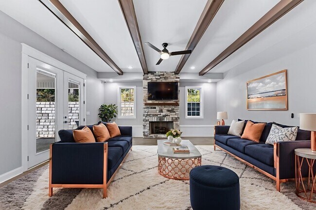 Building Photo - 601 Joyce Ave