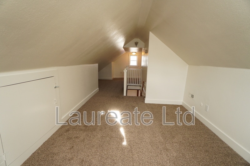 Building Photo - 2442 Benton St