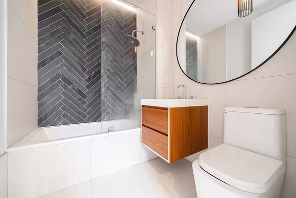 Building Photo - 1538 New York Ave