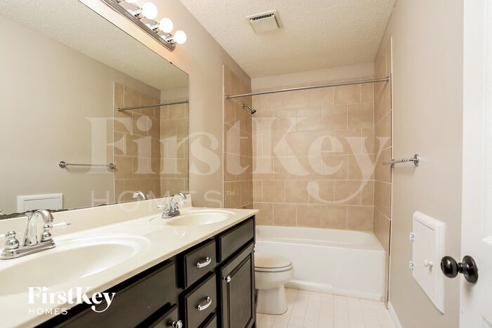 Building Photo - 16263 Fullerton Meadows Dr