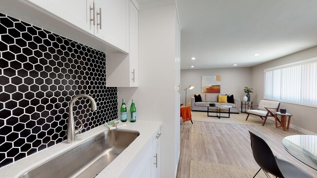 Interior Photo - Prickly Pear