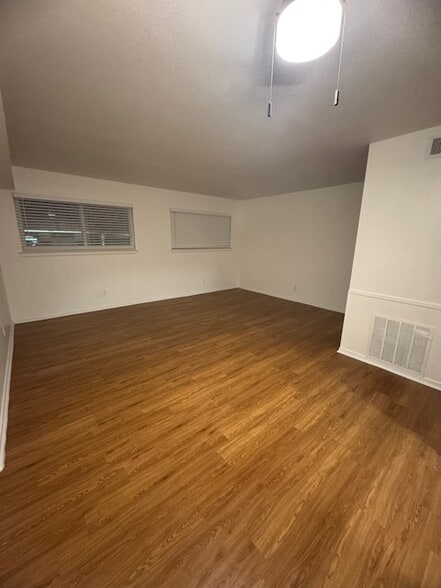 family room - 235 W Silver Sands Dr