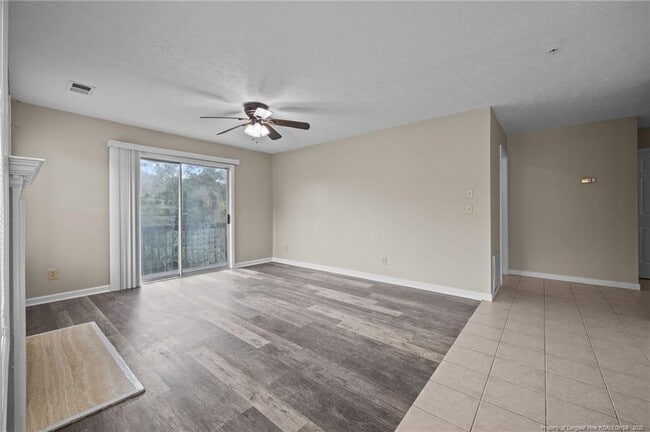 Building Photo - 962 Stewarts Creek Dr