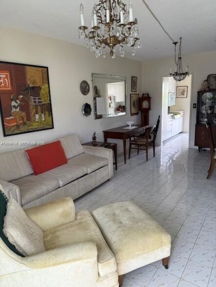 Building Photo - 450 Golden Isles Dr