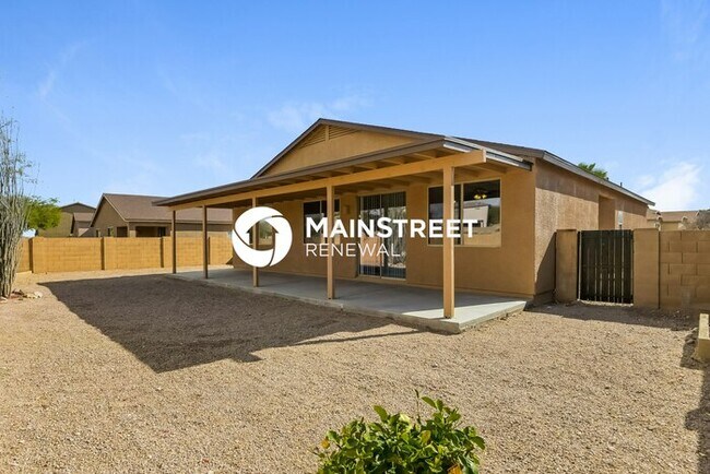 Building Photo - 3 Bedroom Pet-Friendly Home in TUCSON, AZ ...
