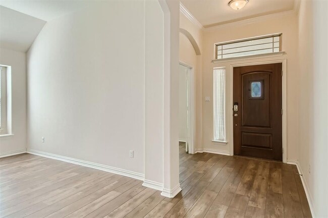 Building Photo - 113 Lily Turf Cove