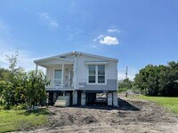 Building Photo - 2914 Stallion Ct