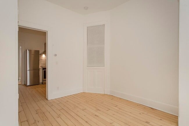 Building Photo - 339 Ogden Ave.