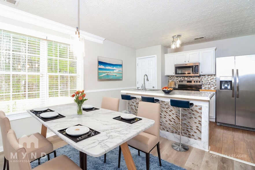 Building Photo - 3828 Leyland Dr