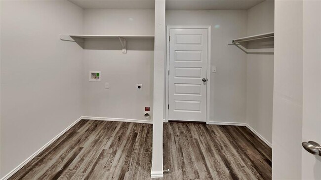 Building Photo - 6217 Western Redbud Trl