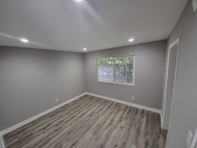 Building Photo - 19221 Napa St